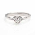 Diamantring af 14 kt. hvidguld prydet med talrige brillantslebne diamanter i hjerteform. Str. 54,5. Ca. 2010.