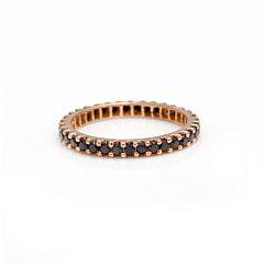 Diamantring af 18 kt. guld prydet med talrige facetslebne sorte diamanter på i alt ca. 0.59 ct. Str. 48. Ca. 2010.