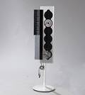 Bang  Olufsen Beosound 9000. Monteret på gulvstand. H. 126.