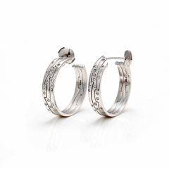 Georg Jensen Fusion ørestikker af 14 kt. hvidguld hver prydet med talrige brillantslebne diamanter. Georg Jensen efter 1945. 2