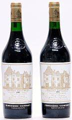 2 bts. Château Haut Brion, Pessac-Léognan. 1. Cru Classé 1993 A hfin.