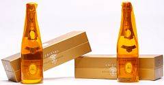 2 bts. Champagne Cristal, Louis Roederer 2002 A hfin. Oc.