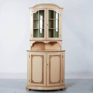 HÖRNSKÅP med vitrindel, h212cm