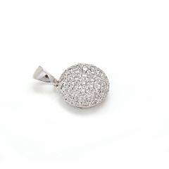Diamantvedhæng af 18 kt. hvidguld prydet med talrige brilliantslebne diamanter. Ca. 2000.