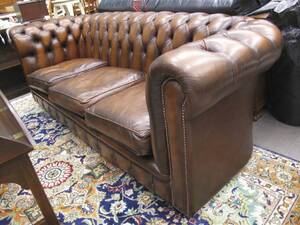 Soffa, Chesterfield-stil