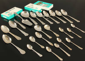 Samling blandet sølvbestik 37 Denne vare er sat til omsalg under nyt varenummer 4187059