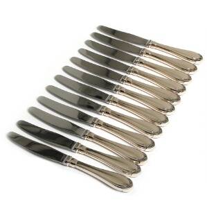 Dalgas. 12 middagsknive med skafter af sølv. Udført hos Horsens Sølvvarefabrik. L. 20,6. 12