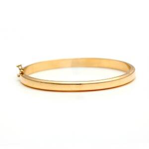 Armring af 14 kt. guld. Indvendig diam. 6 cm. Vægt ca. 8.5 g. Ca. 2009.