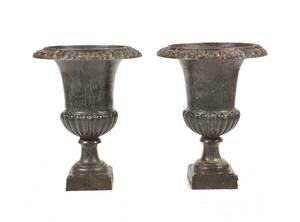 Trädgårdsurnor ett par, 1900-talets andra hälft