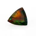Uindfattet facetsleben sort opal på ca. 1.95 ct.