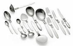 Gundorph Albertus Kaktus. Bestik af sterlingsølv. Georg Jensen 1933-1944 samt efter 1945. Vægt eksklusive dele med stål 2276 gr. 63