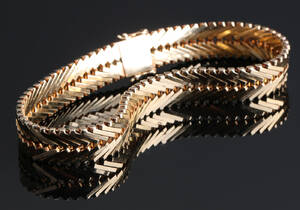 Armlænke af 14 kt guld, 26,7 gr.
