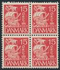 1933. Karavel 15 øre, rød. Tysk papir. Postfrisk 4-blok med variant i pos. 55 DOBBELTPRÆGNING. Sjælden. AFA 3200