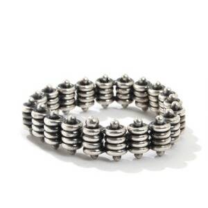 Hans Hansen Leddelt armbånd af sterlingsølv. L 18,5. Ca. 1937-1947.