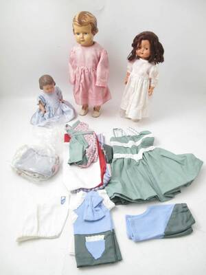 Dockor, 3 st. modell äldre