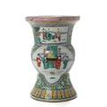 Kinesisk vase af porcelæn, dekoreret i farver. 19. årh. H. 39 cm.