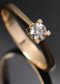 Solitaire ring af 14 kt guld, ca.0.18 ct 