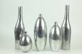 VASER, 3 st samt FLASKOR, 2 st, metall