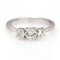 Diamantring af 18 kt. hvidguld prydet med brillantslebne diamanter på i alt ca. 0,7 ct. Str. 52.