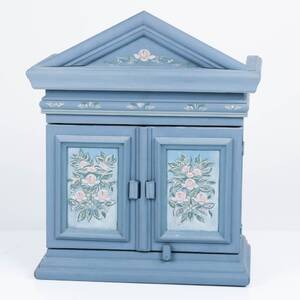 VÄGGSKÅP, allmogestil