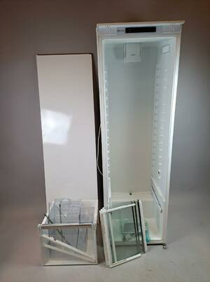 Insatskylskåp, Electrolux