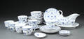 Royal Copenhagen mm. Musselmalet, en samling service af porcelæn 31