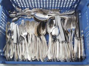 Bestickuppsättning, ca 120 del