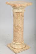 PIEDESTAL, 1900-TAL, GUSTAVIANSKSTIL, MARMOR, HÖ 72, 27X27 CM
