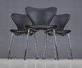 Arne Jacobsen. Tre syverstole, sort læder, model 3107 3 