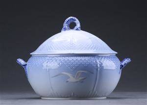 Bing  Grøndahl. Måge lågterrin nr. 2