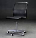 Arne Jacobsen. Oxford kontorstol, model 3191 