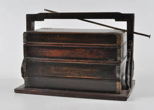 Kinesiskt förvaringsskrin, 1900-tal