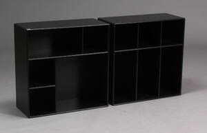 Peter J Lassen. Væghængte reolmoduler, Montana 2