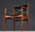 Møbelproducent. Armstol af teak