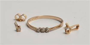Ring, vedhæng samt én ørestik med diamanter