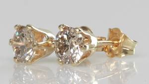 Par brillantørestikker, ca. 1.70 ct. 2