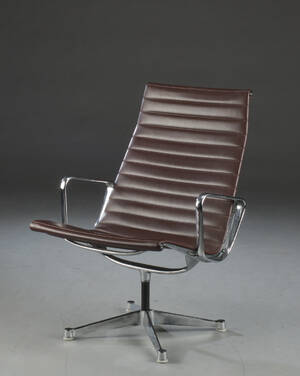 Charles Eames. Lounge stol, model EA-116