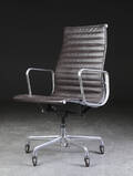 Charles Eames. Kontorstol, Aluminium Group, læder