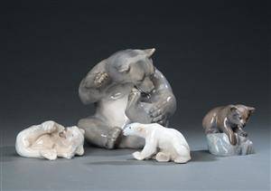 Kgl. Porcelæn. Fire figurer 4