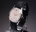 Omega. Vintage herreur i stål med sølvfarvet skive, 1950 erne