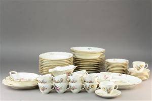 Royal Copenhagen. Frijsenborg service af porcelæn 56