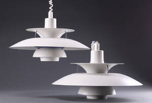Poul Henningsen. Par PH5 pendler 2