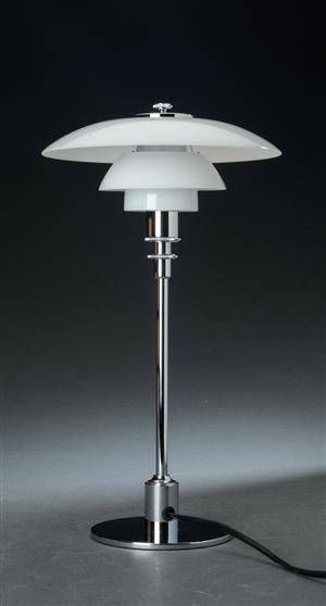 Poul Henningsen. Bordlampe, model PH 21  