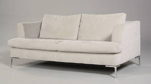 2 personers sofa, gråt alcantara