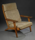 Hans J. Wegner 1914-2007. Hvilestol model 290.