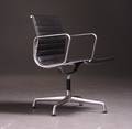 Charles Eames1907-1978. Armstol EA-108 Denne auktion er annulleret2019215