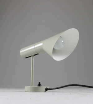 Arne Jacobsen. AJ væglampe 