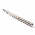 Sigvard Bernadotte Papirkniv af sterlingsølv, smedet med riflet skaft. Georg Jensen efter 1945. Vægt ca. 82 gr. L. 22,5.
