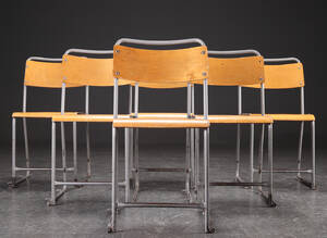 Seks skolestole af metal med sæde og ryg af formspændt 6