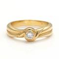 Diamantring af 18 kt. guld prydet med brillantslebet diamant på ca. 0.80 ct. Str. 58. Ca. 1990.